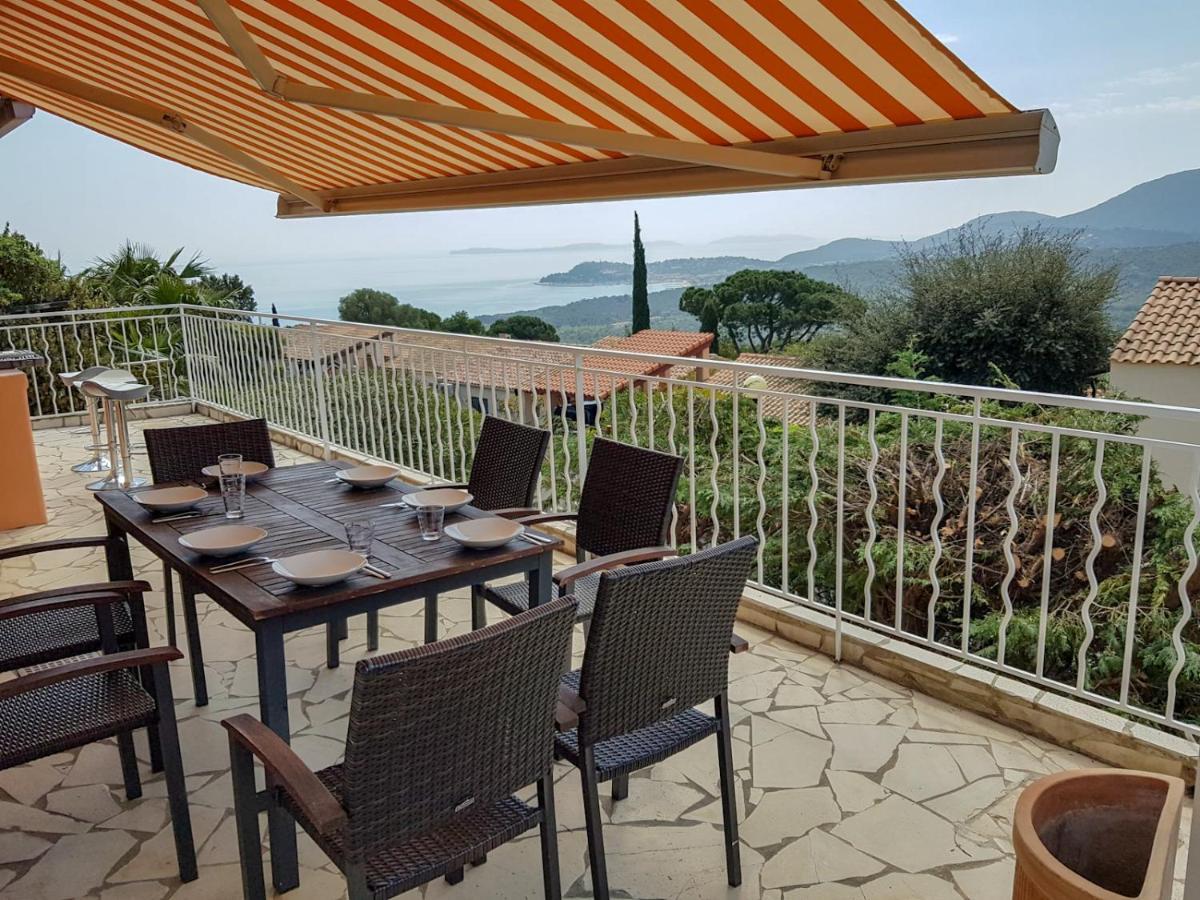 Villa Mit Grossartigem Panoramablick Auf Das Meer Und Direkt Am Pool La Croix-Valmer Exterior foto